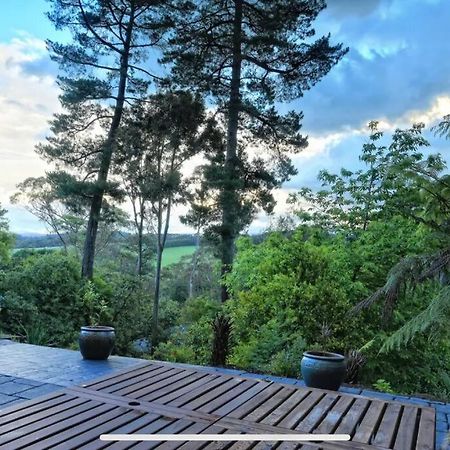 Апартаменты Tree Top Retreat Эмералд Экстерьер фото